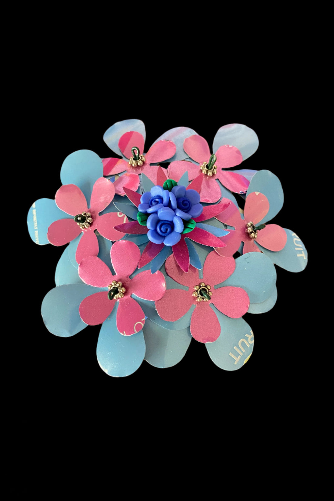 aluminum can art flower bouquet