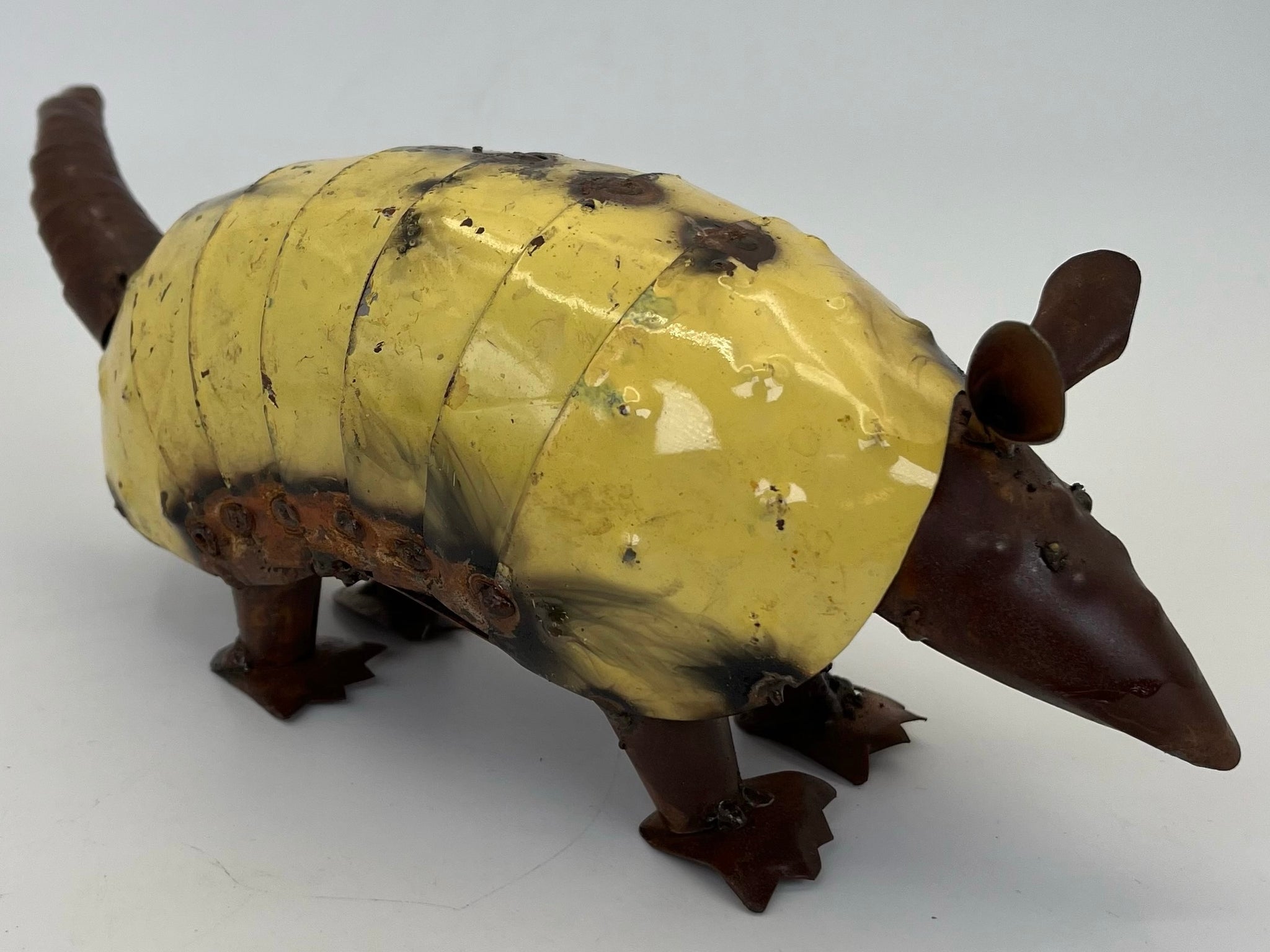 Repurposed Metal Art Armadillo Large