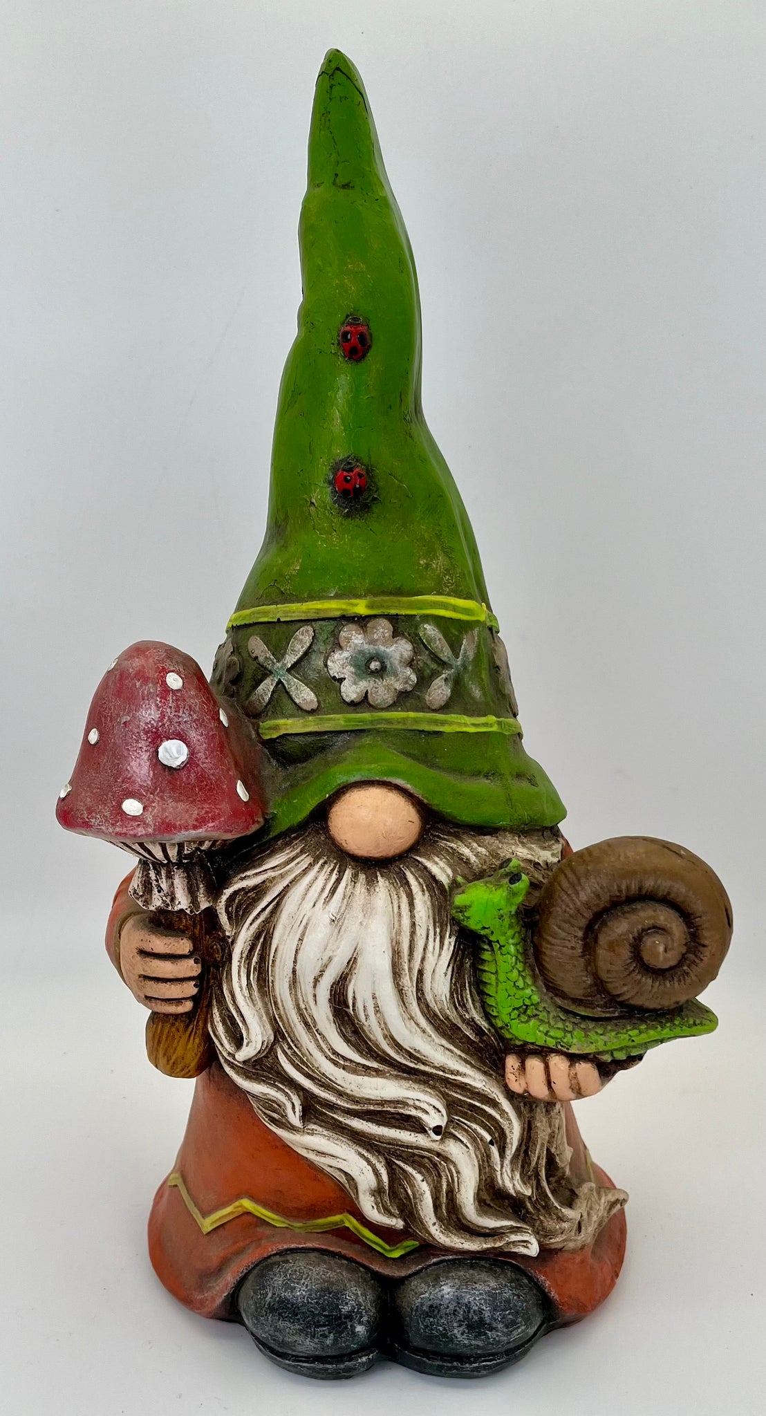 imports gnome green hat/orange coat
