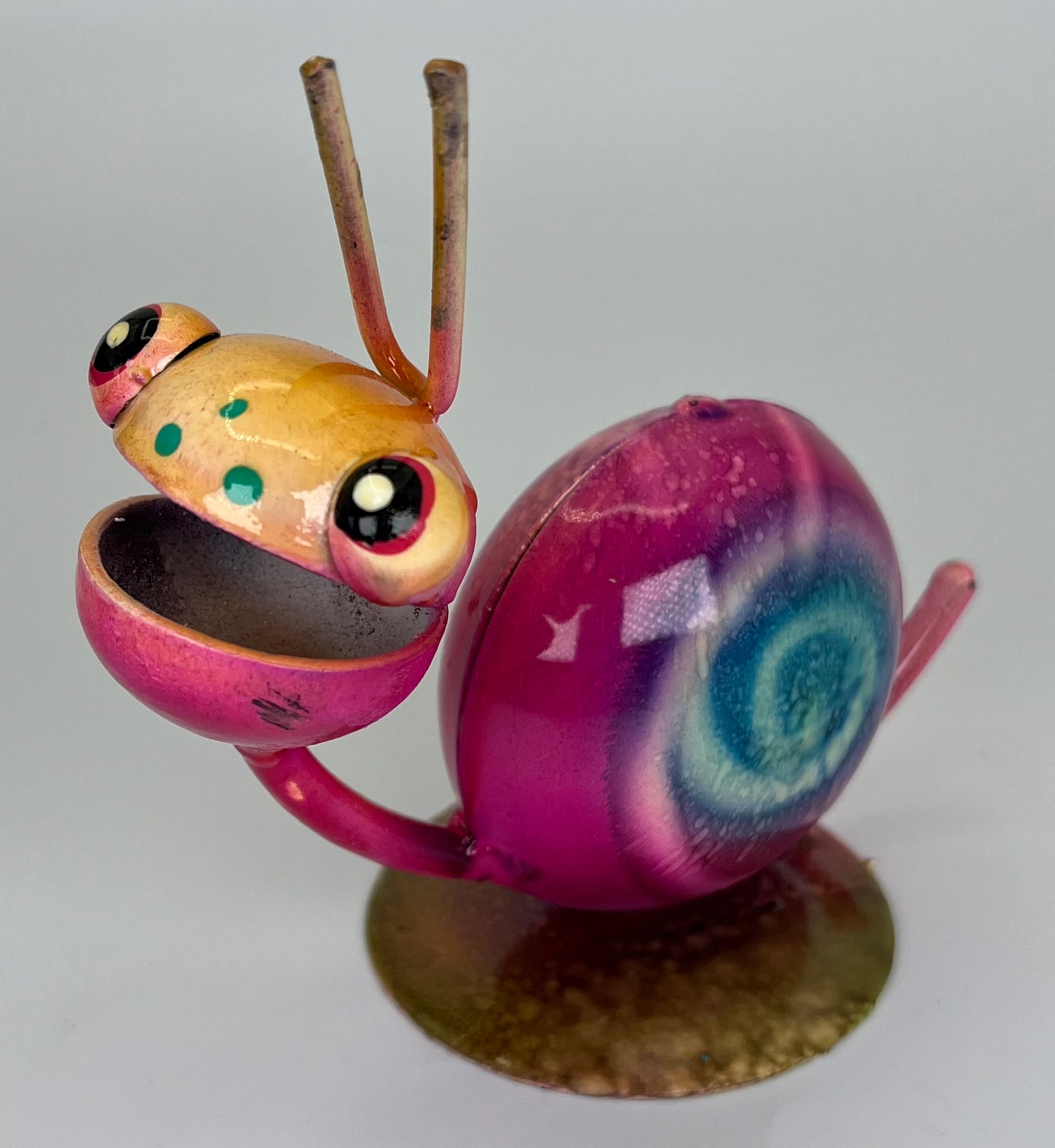 auto paint metal art snail pink small